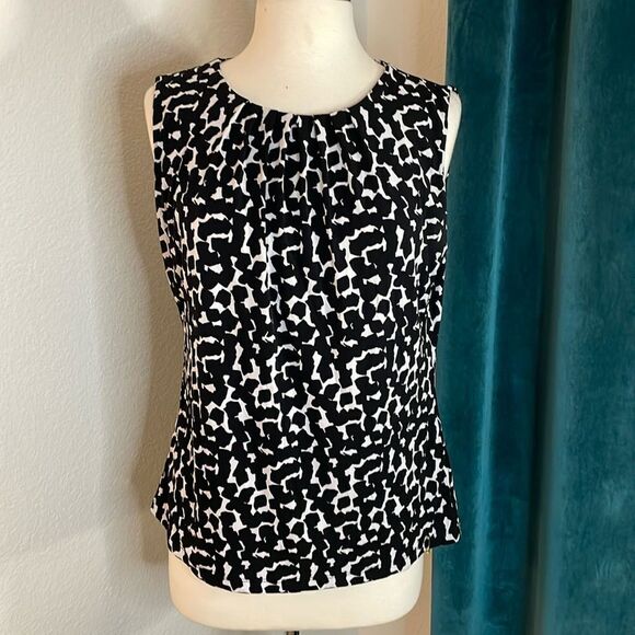 Calvin Klein Sleeveless Pleated Neckline Blouse | black and white | size L - Picture 2 of 9